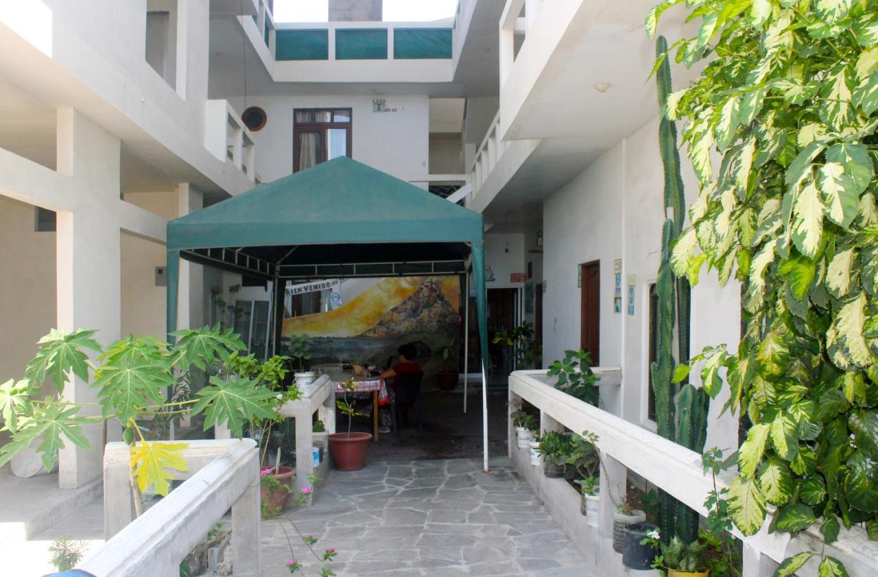 Cielo Azul Galapagos Hotel 푸에르토빌라밀 외부 사진