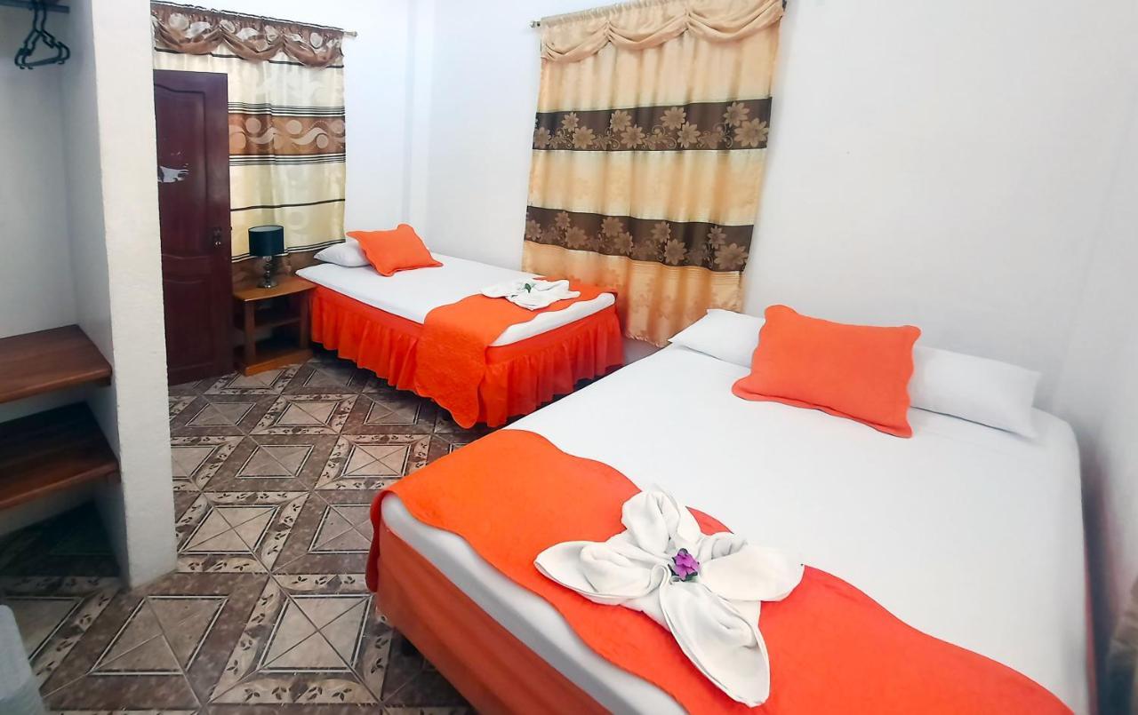 Cielo Azul Galapagos Hotel 푸에르토빌라밀 외부 사진
