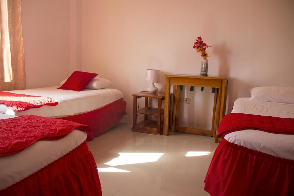 Cielo Azul Galapagos Hotel 푸에르토빌라밀 외부 사진