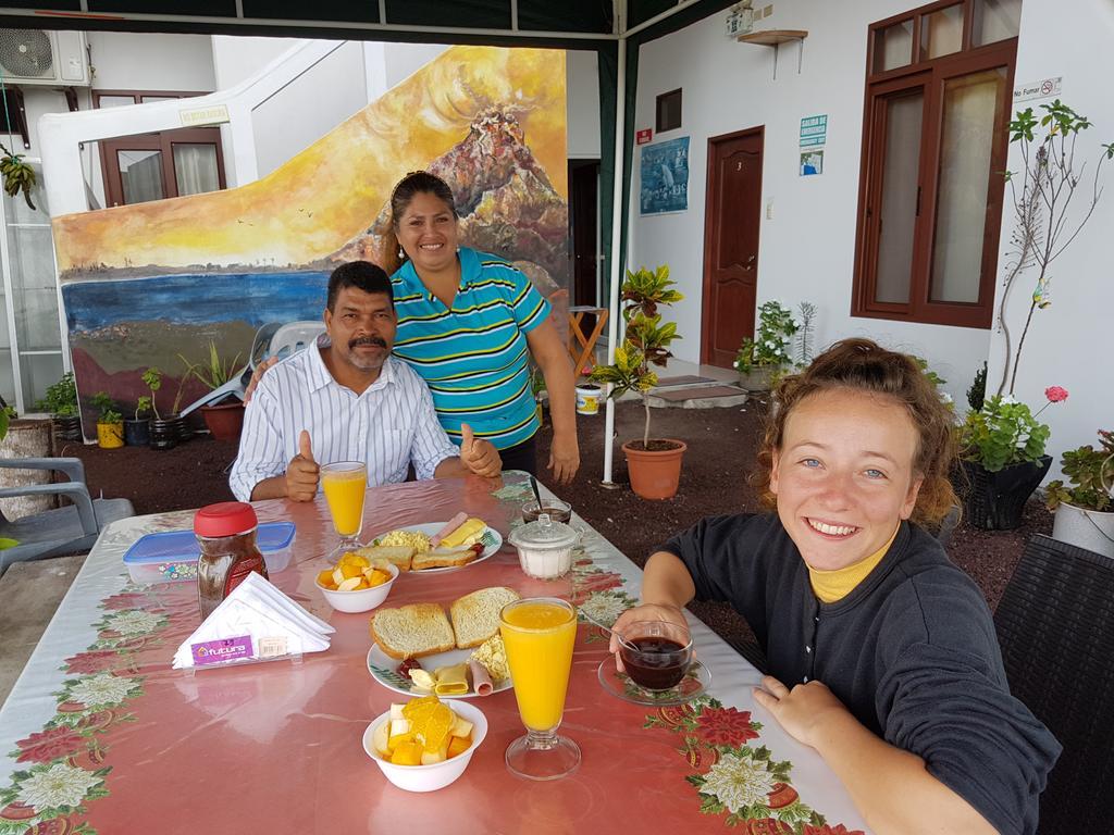 Cielo Azul Galapagos Hotel 푸에르토빌라밀 외부 사진